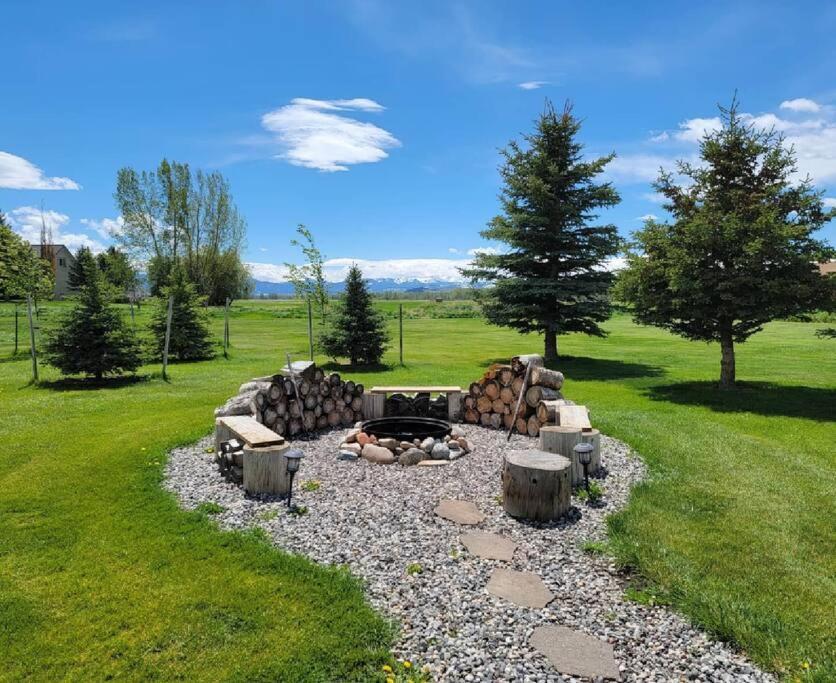 Mountain View On 2 Acres Bozeman
